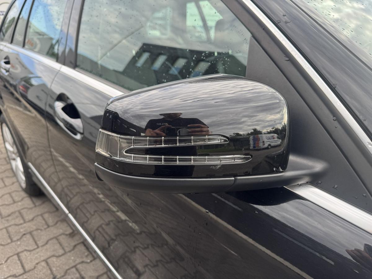 Mercedes C Klasse 204 original Au&szlig;enspiegel rechts elektrisch anklappbar 197 Obsidianschwarz Bj.2009